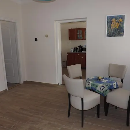 Fagyoengy Apartment
