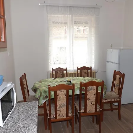 Apartment Fagyoengy
