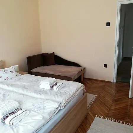 Apartment Fagyoengy *
